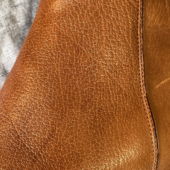 NWT - Italian made leather ankle booties sz 39 brand "gravity pope" - Picture 4 of 16